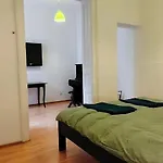 Green House Apartment